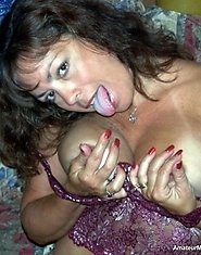 deluxe wife