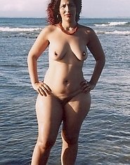 Curvy Voluptuous Mommies