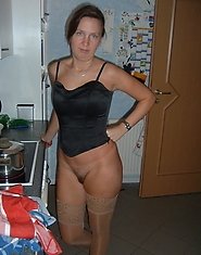 amateur housewifes